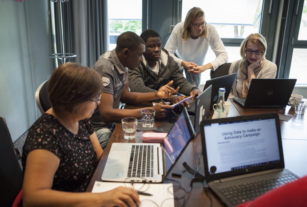 facilitating a group during a Book Sprint